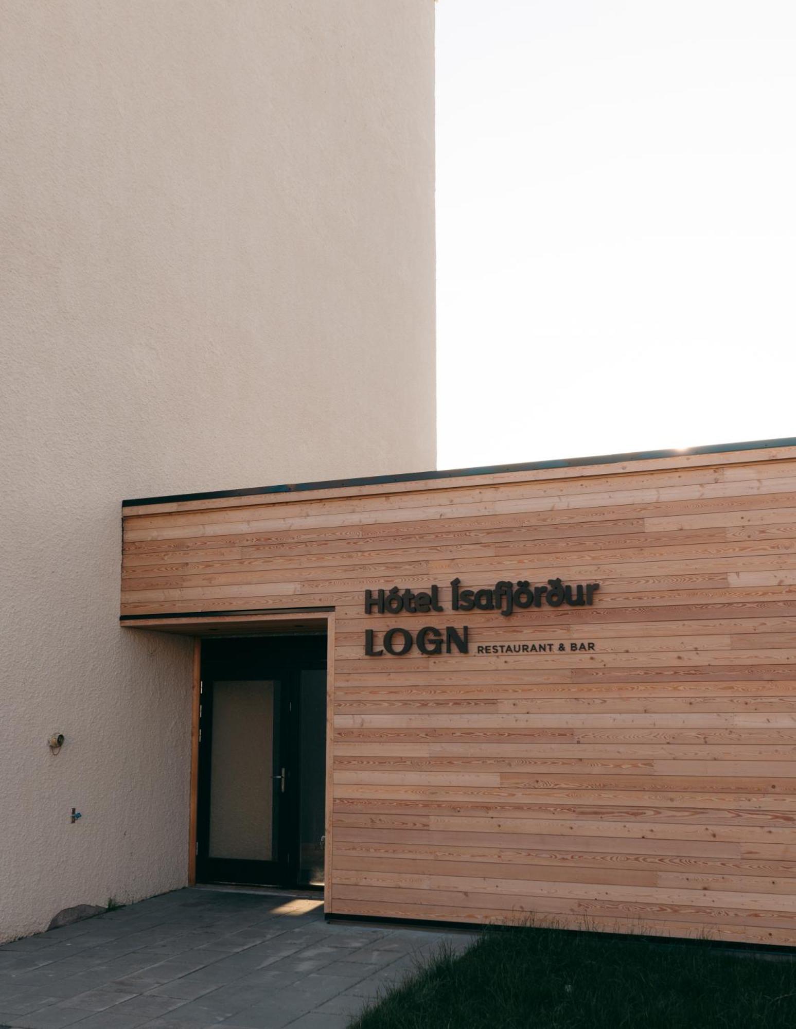 Hotel Isafjoerdur - Torg Isafjordur Bagian luar foto