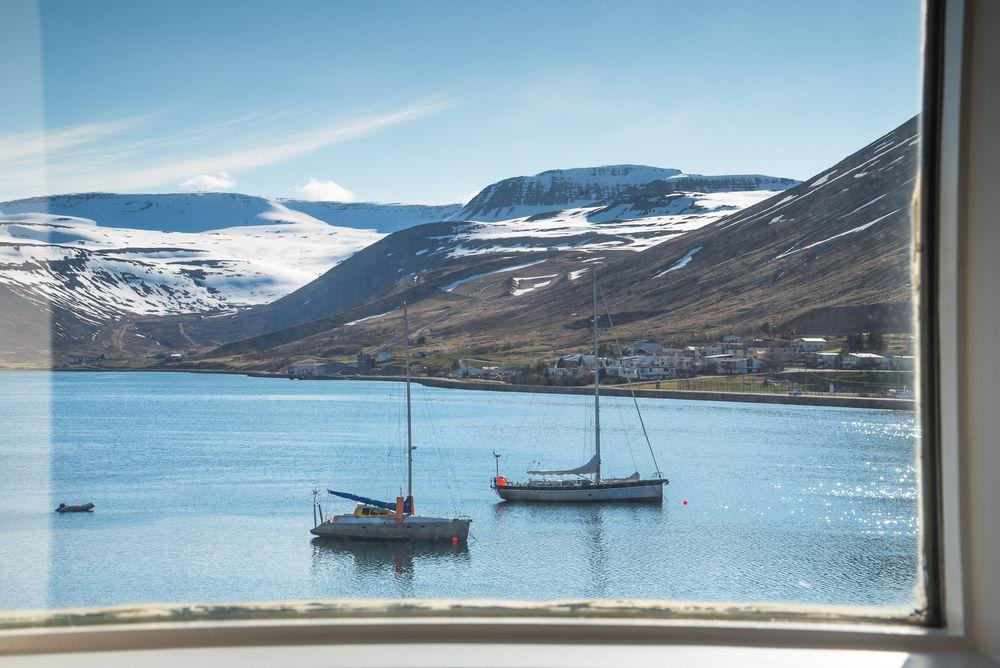 Hotel Isafjoerdur - Torg Isafjordur Bagian luar foto
